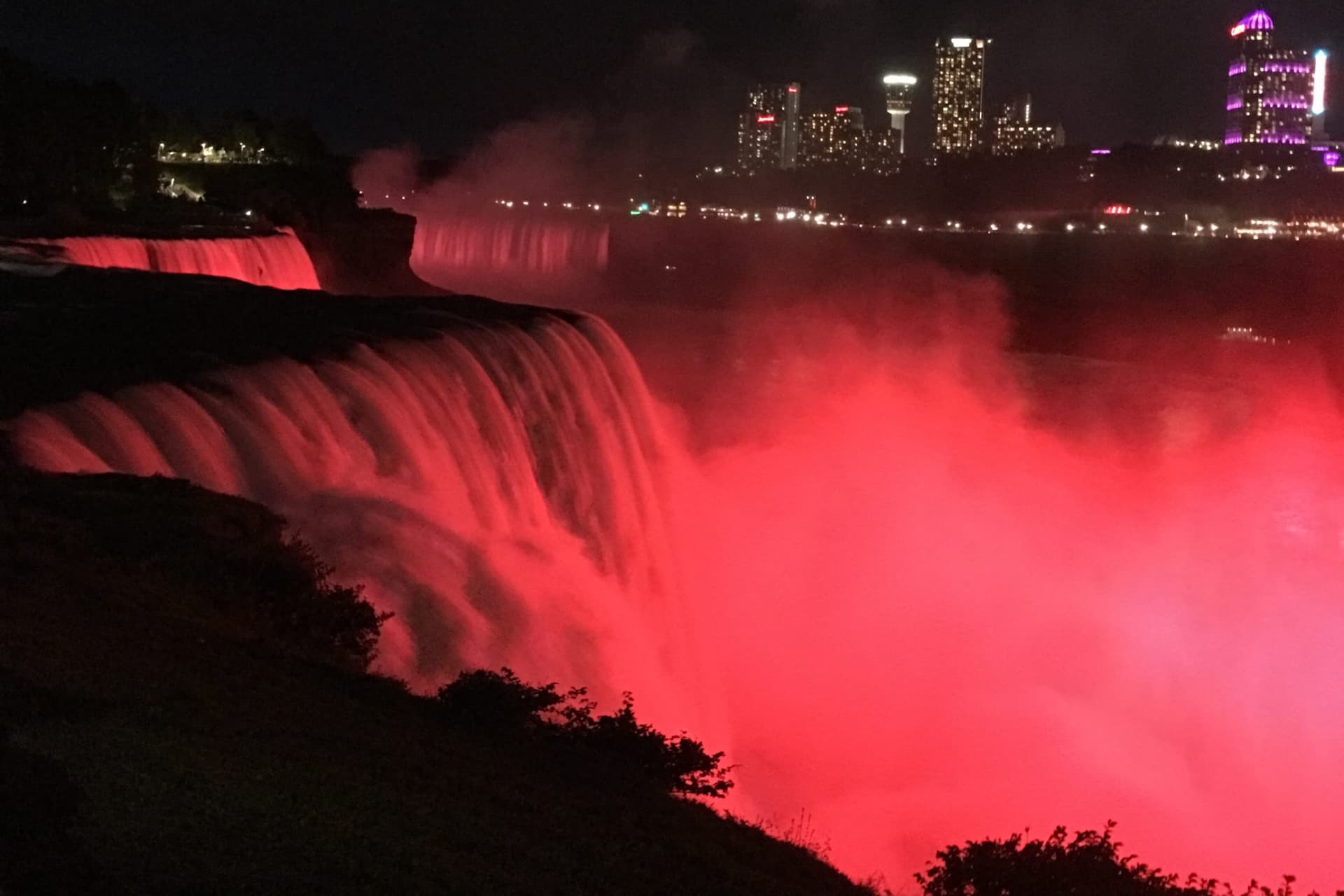 Cataratas del Niágara EE. UU.: tour nocturno de iluminación y Maid of the Mist opcional - imagen 11